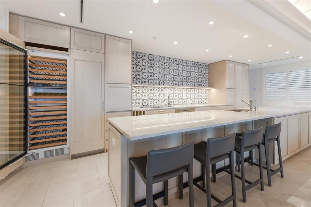 En Venta: $12,850,000 (5 camas, 4 baños, 4342 Pies cuadrados)