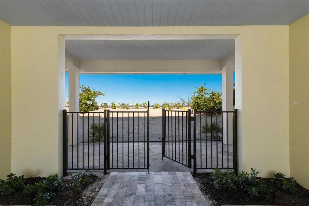 En Venta: $12,850,000 (5 camas, 4 baños, 4342 Pies cuadrados)