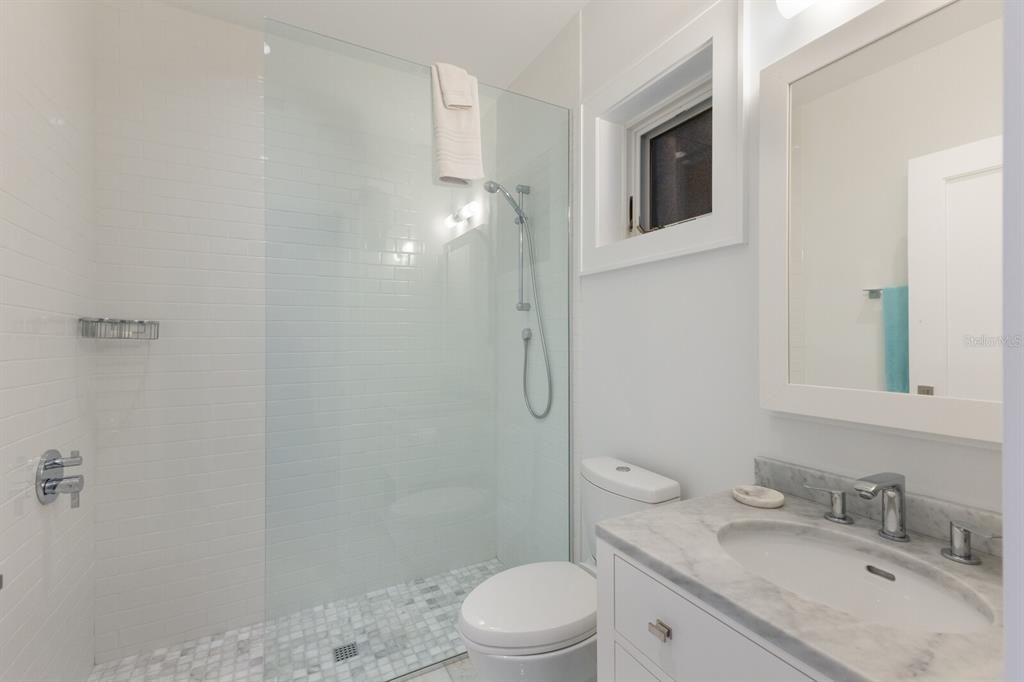 En Venta: $12,850,000 (5 camas, 4 baños, 4342 Pies cuadrados)