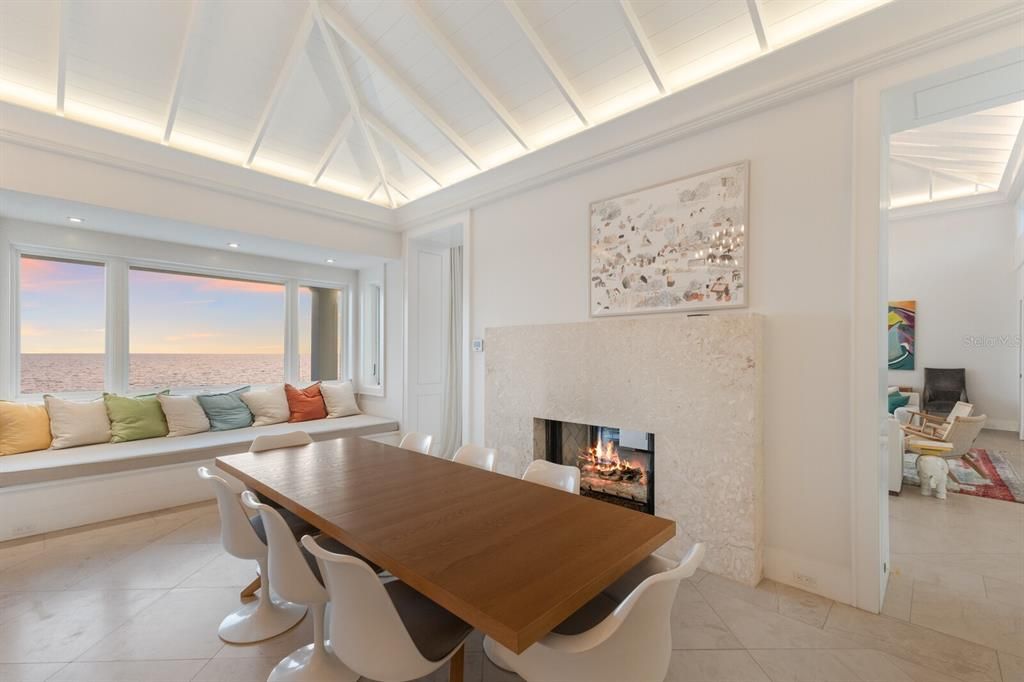 En Venta: $12,850,000 (5 camas, 4 baños, 4342 Pies cuadrados)