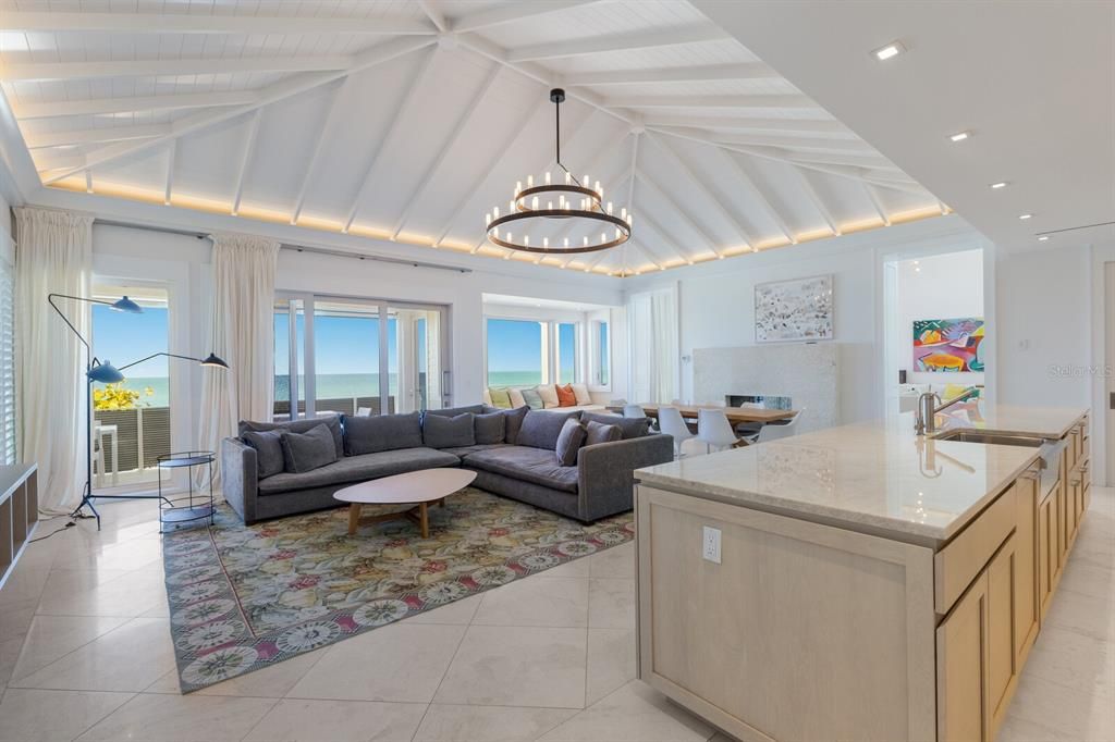 En Venta: $12,850,000 (5 camas, 4 baños, 4342 Pies cuadrados)