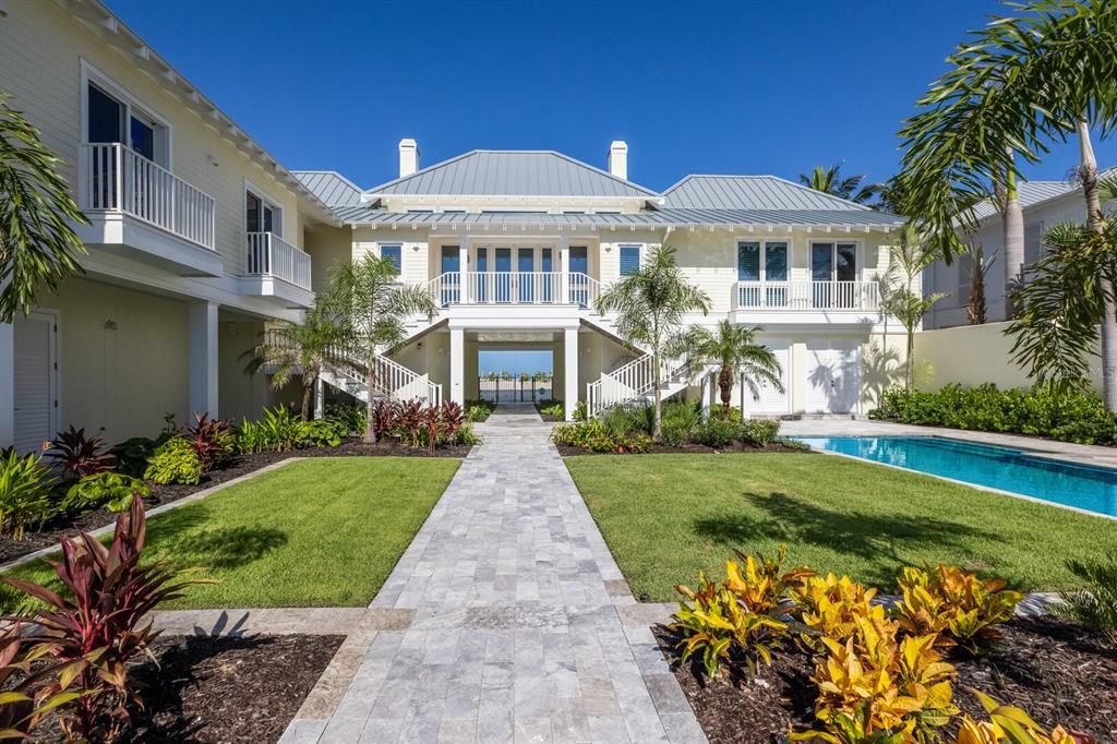 En Venta: $12,850,000 (5 camas, 4 baños, 4342 Pies cuadrados)