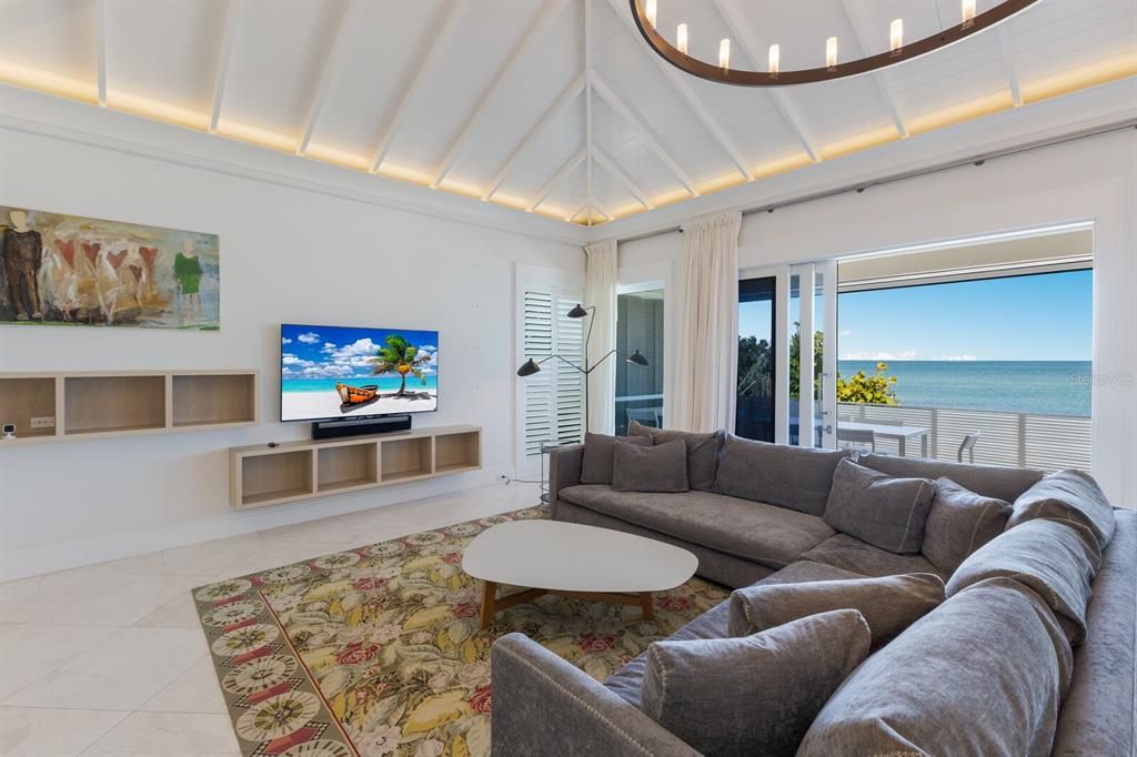 En Venta: $12,850,000 (5 camas, 4 baños, 4342 Pies cuadrados)