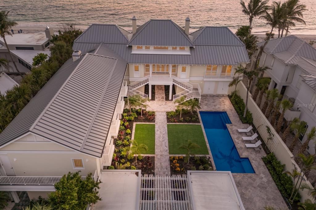 En Venta: $12,850,000 (5 camas, 4 baños, 4342 Pies cuadrados)