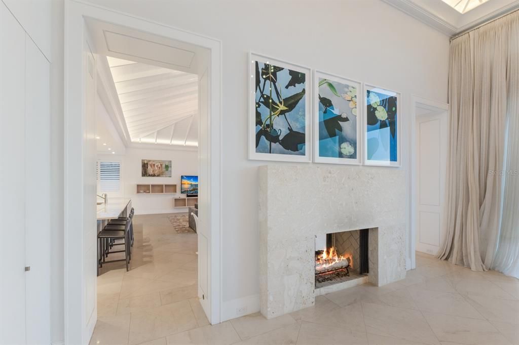 En Venta: $12,850,000 (5 camas, 4 baños, 4342 Pies cuadrados)