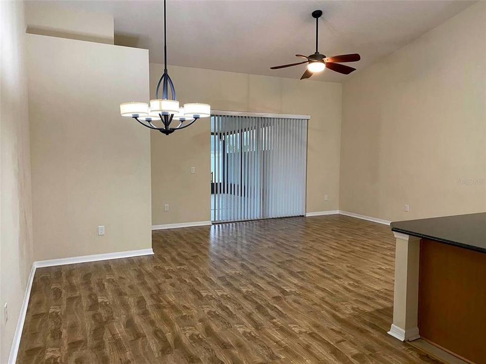 For Rent: $2,250 (3 beds, 2 baths, 1575 Square Feet)