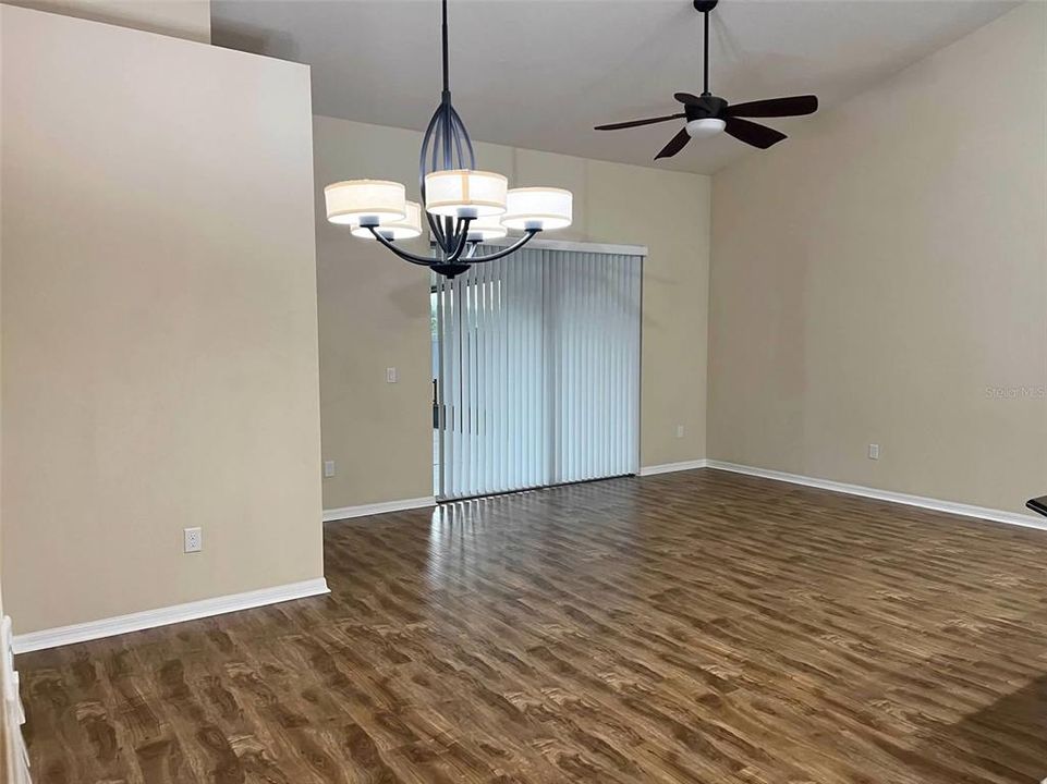 For Rent: $2,250 (3 beds, 2 baths, 1575 Square Feet)