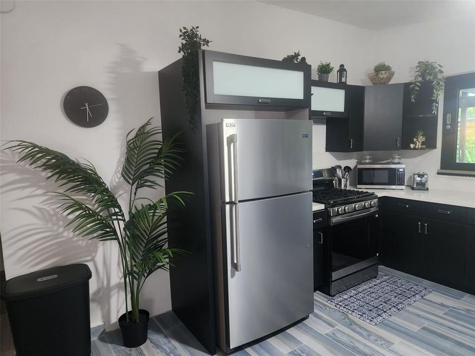 待售: $469,000 (3 贝兹, 3 浴室, 2200 平方英尺)