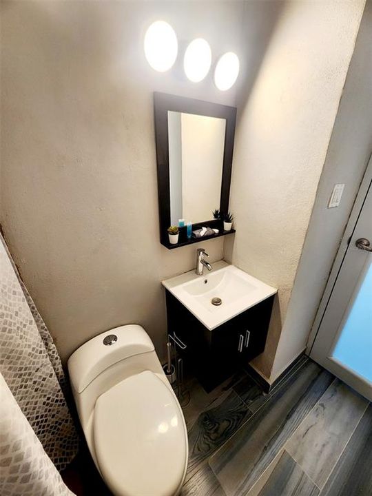 待售: $469,000 (3 贝兹, 3 浴室, 2200 平方英尺)