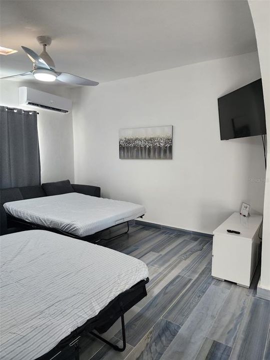 待售: $469,000 (3 贝兹, 3 浴室, 2200 平方英尺)