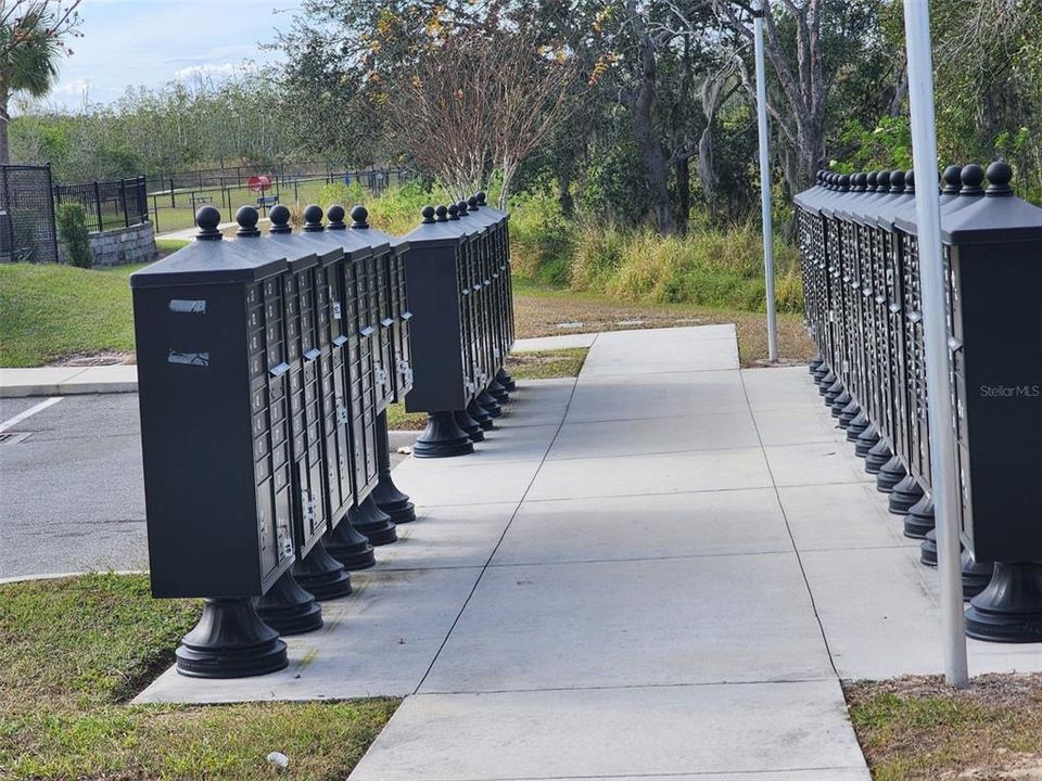 Mailboxes Station