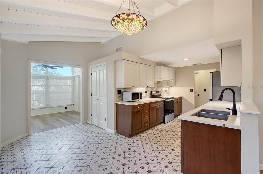 Kitchen Open to Den/TV Room, Pantry Closet