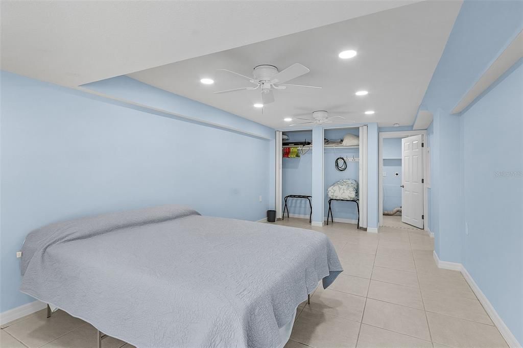 待售: $899,000 (3 贝兹, 2 浴室, 2192 平方英尺)