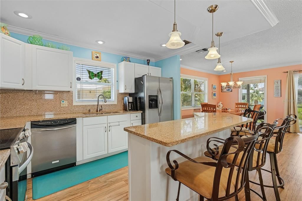 待售: $899,000 (3 贝兹, 2 浴室, 2192 平方英尺)