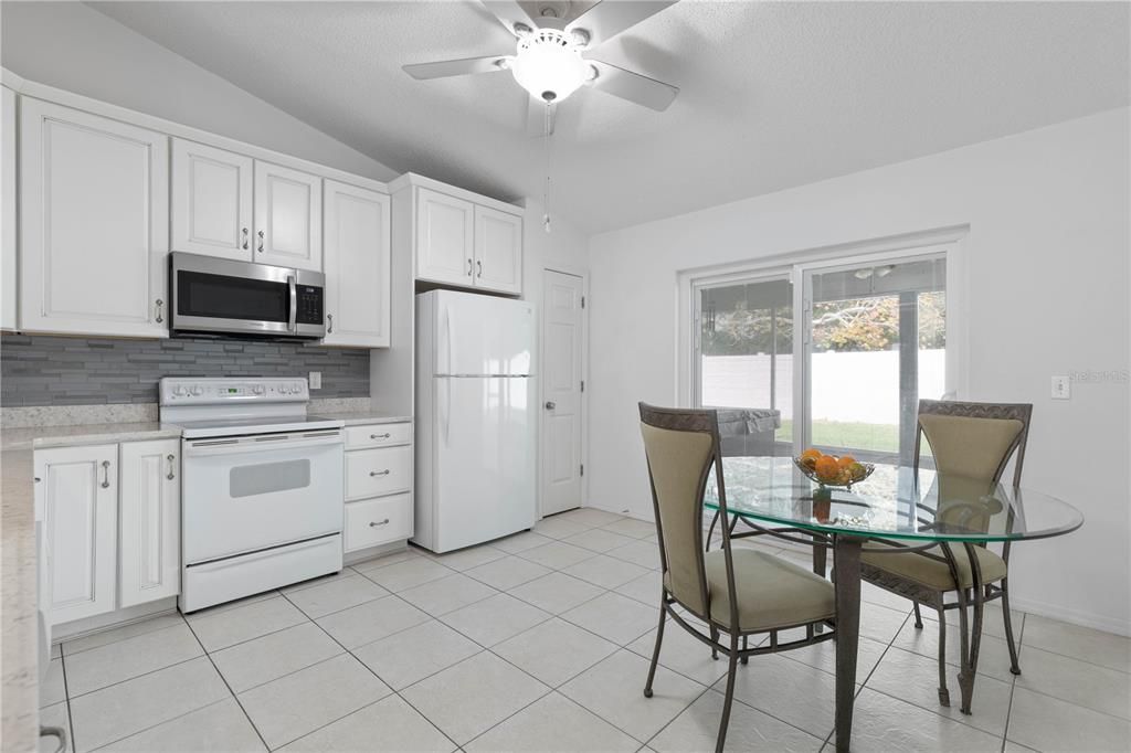 Kitchen / Dinning Room