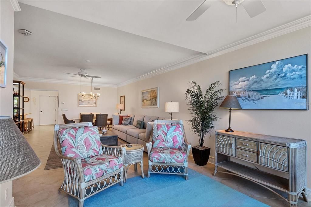 For Sale: $1,550,000 (2 beds, 2 baths, 1418 Square Feet)