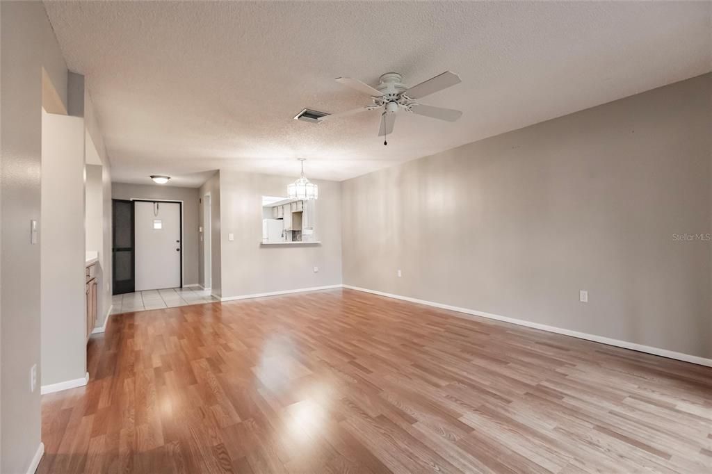 For Rent: $2,100 (2 beds, 2 baths, 1100 Square Feet)