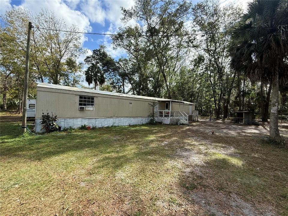 For Sale: $69,900 (3 beds, 2 baths, 1064 Square Feet)