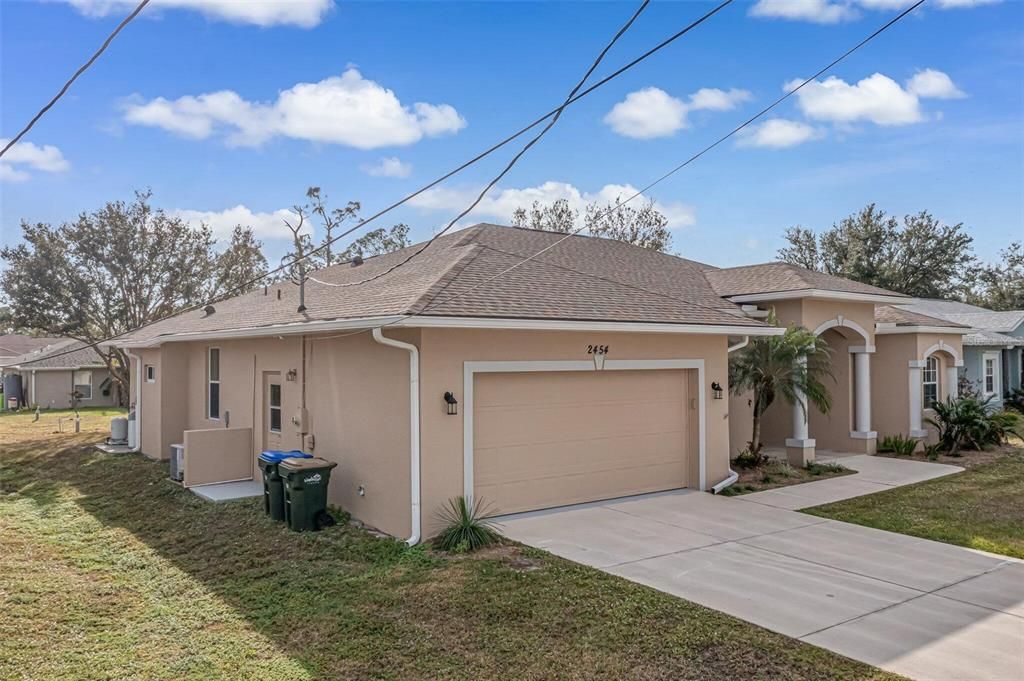 For Sale: $341,900 (3 beds, 2 baths, 1920 Square Feet)