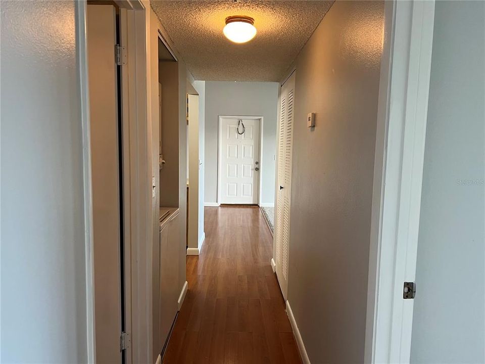 For Rent: $1,600 (2 beds, 2 baths, 1064 Square Feet)