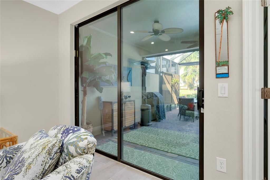 Entrance to Lanai from Living Room