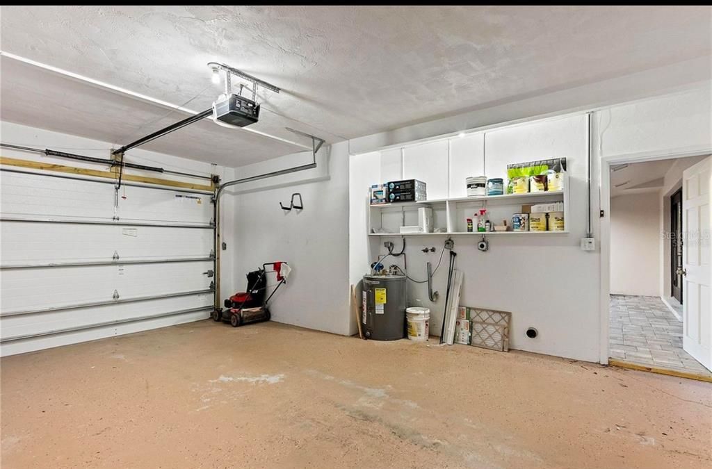 Garage - note hurricane rated door