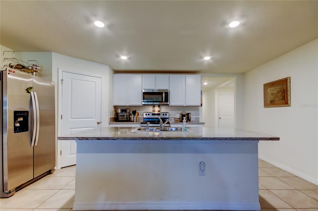 For Sale: $359,990 (4 beds, 2 baths, 1846 Square Feet)