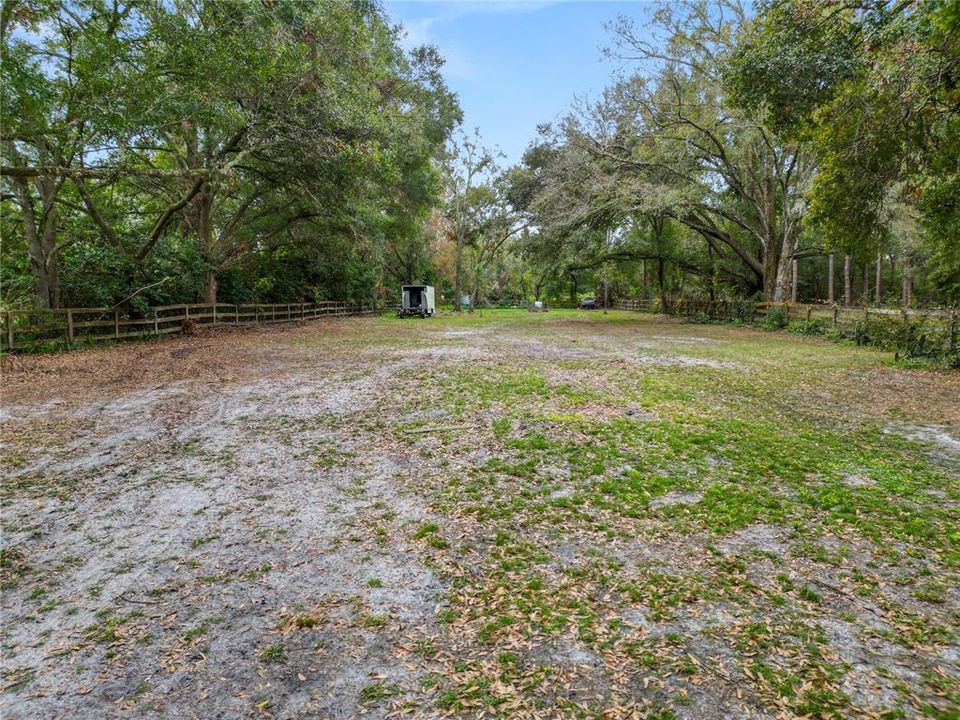 For Sale: $285,000 (3 beds, 2 baths, 1316 Square Feet)