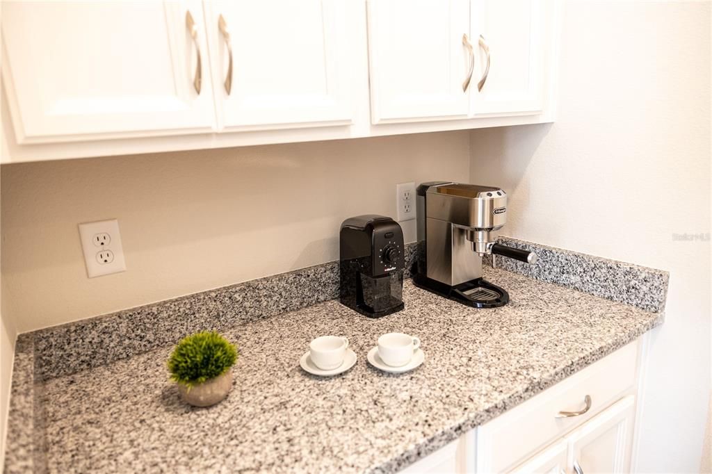 granite countertops in kitchen