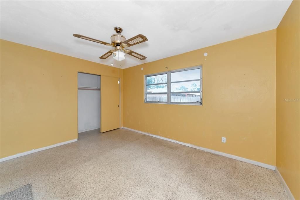 Active With Contract: $345,000 (3 beds, 2 baths, 1436 Square Feet)