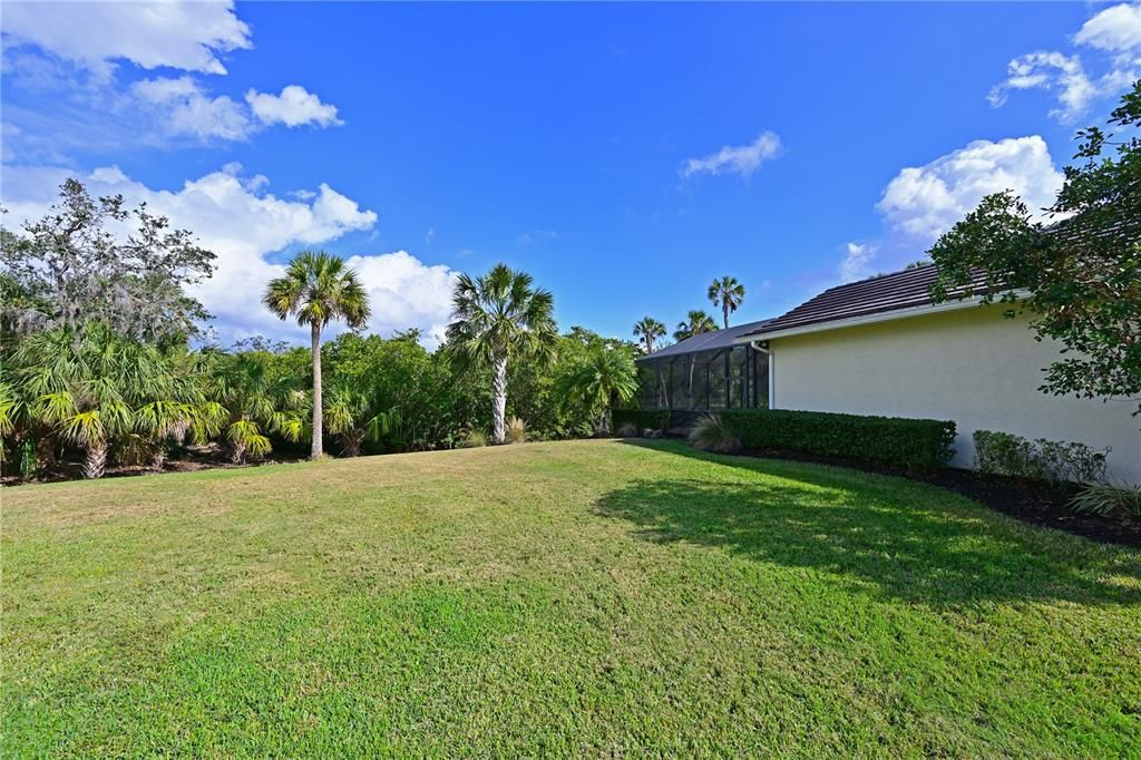 For Sale: $950,000 (3 beds, 3 baths, 2672 Square Feet)