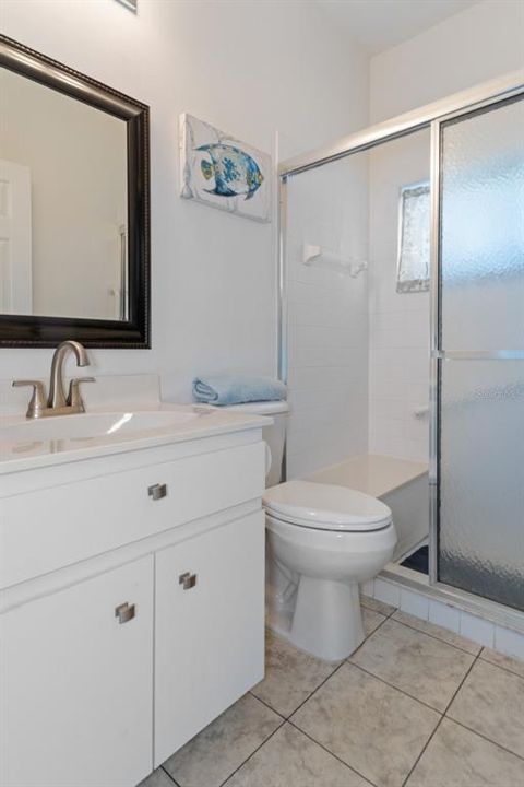 For Sale: $305,000 (2 beds, 2 baths, 1958 Square Feet)