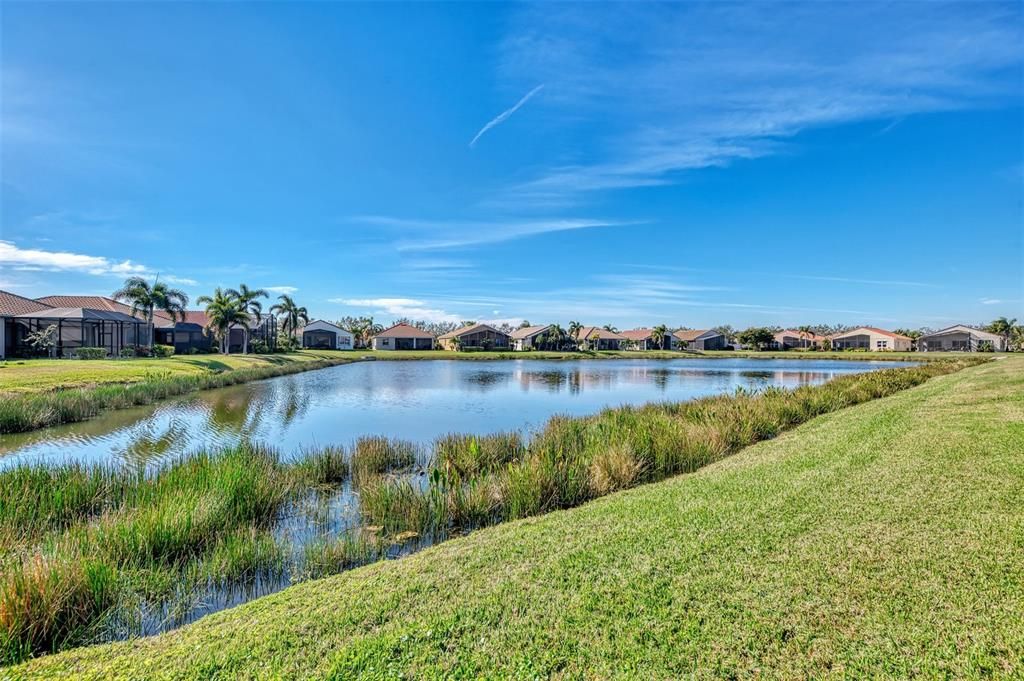 For Sale: $540,000 (2 beds, 2 baths, 1946 Square Feet)