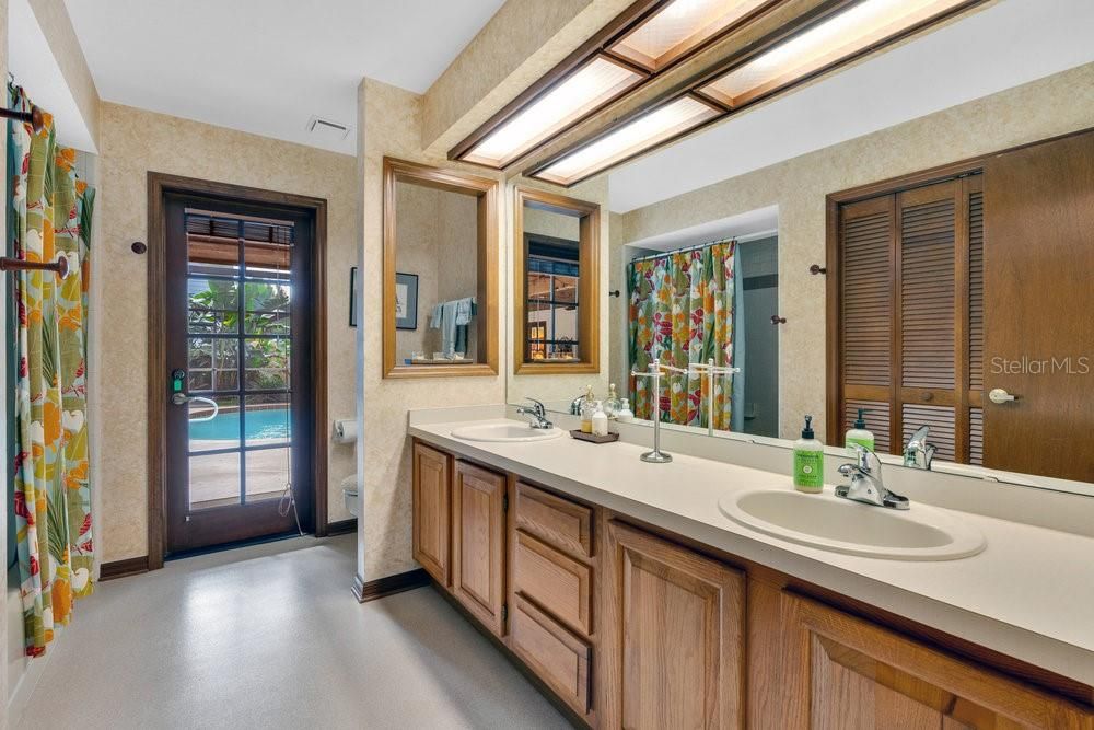 2nd Full Bathroom leading to pool