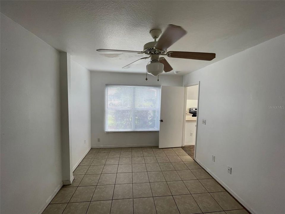 For Rent: $1,050 (1 beds, 1 baths, 0 Square Feet)