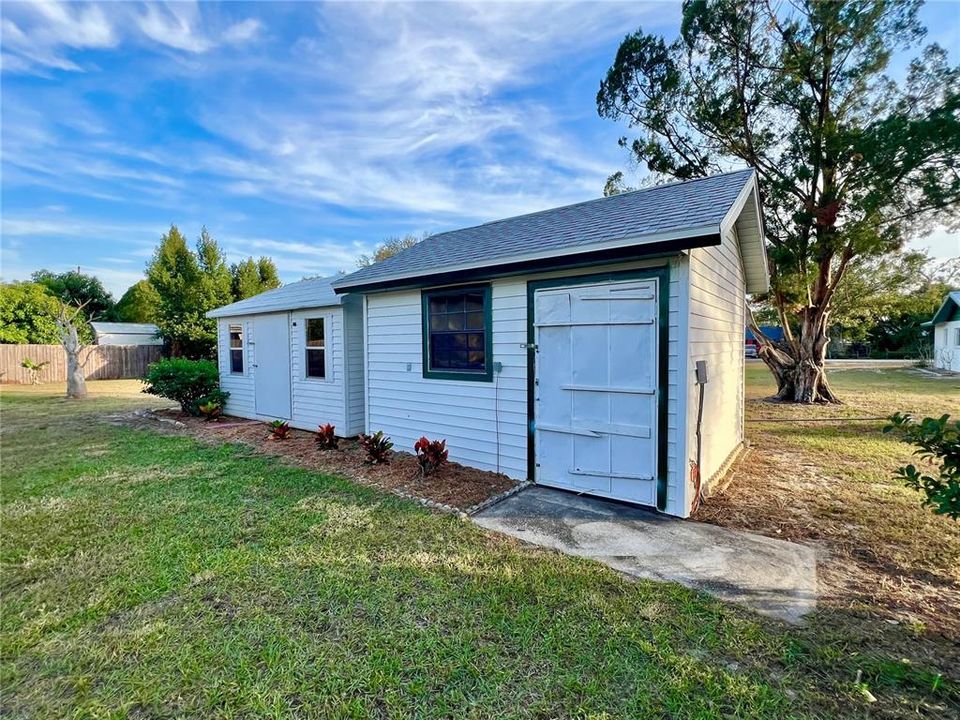 For Sale: $280,000 (3 beds, 2 baths, 1741 Square Feet)