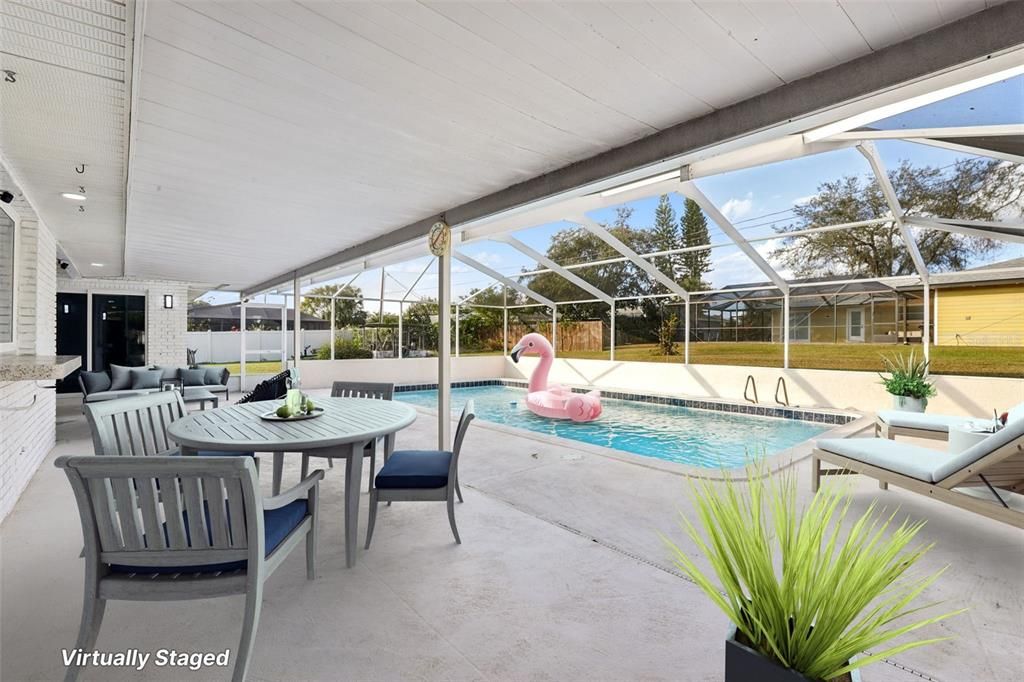 Virtual Staged Lanai and Pool