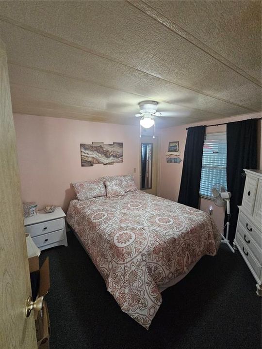 For Sale: $139,900 (2 beds, 2 baths, 828 Square Feet)