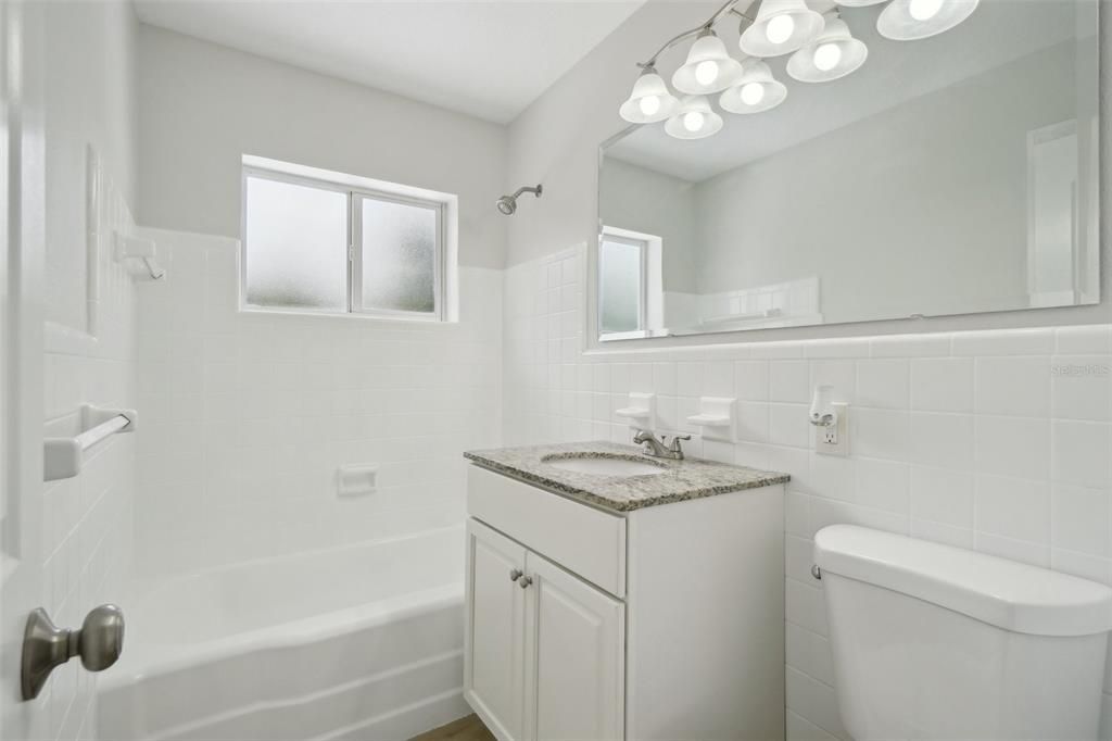 For Sale: $439,900 (3 beds, 2 baths, 1273 Square Feet)