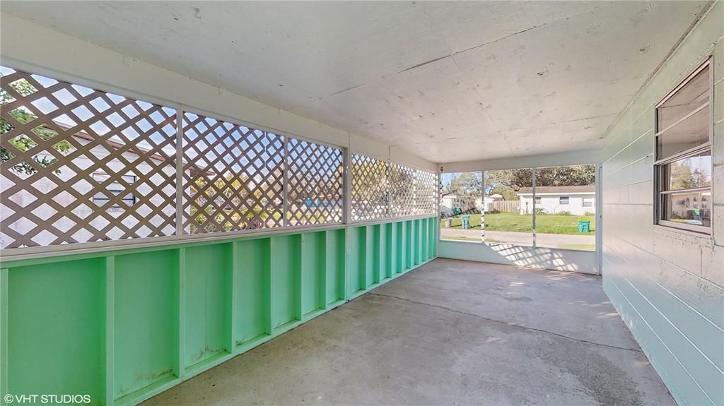 Screened-in porch