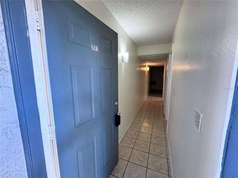 For Sale: $112,000 (1 beds, 1 baths, 504 Square Feet)