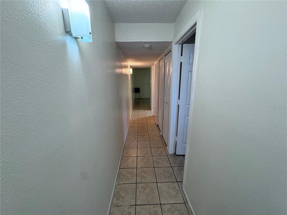 For Sale: $112,000 (1 beds, 1 baths, 504 Square Feet)