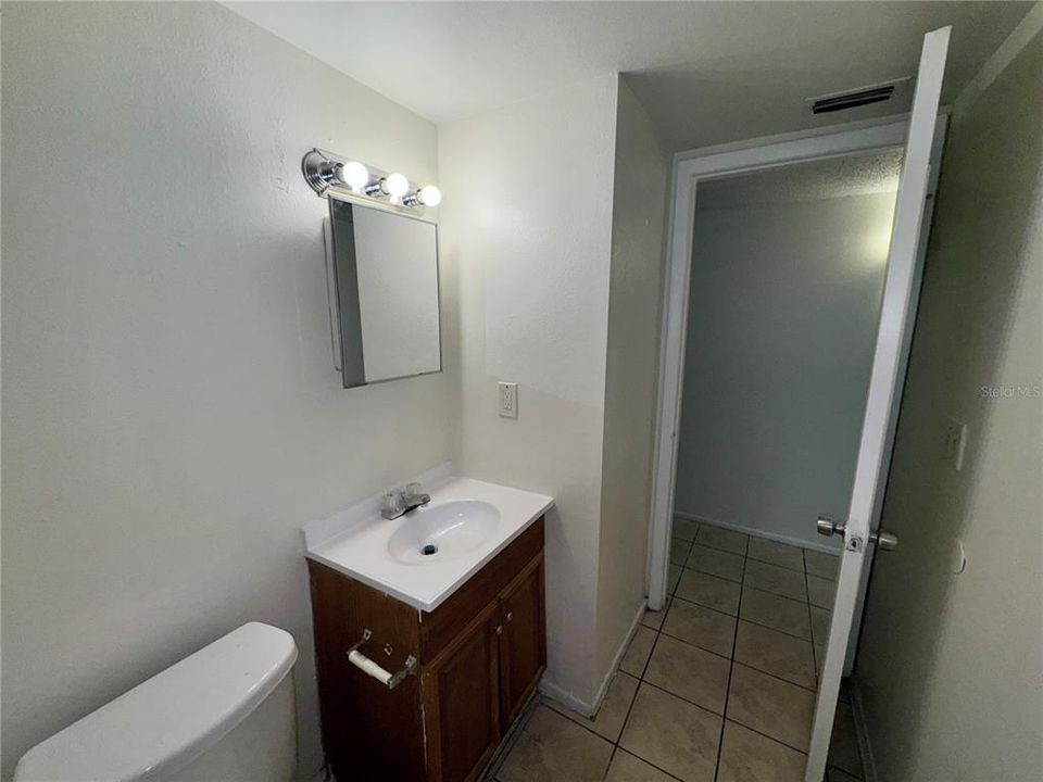 For Sale: $112,000 (1 beds, 1 baths, 504 Square Feet)