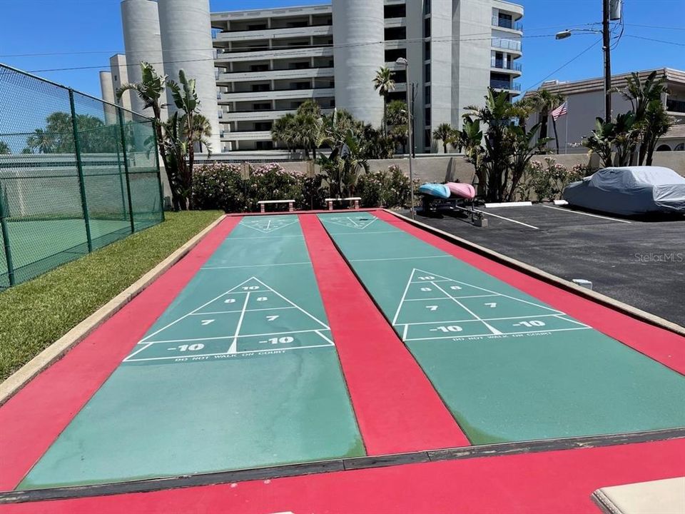 Shuffle Board