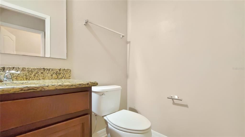 For Sale: $359,000 (3 beds, 2 baths, 1592 Square Feet)