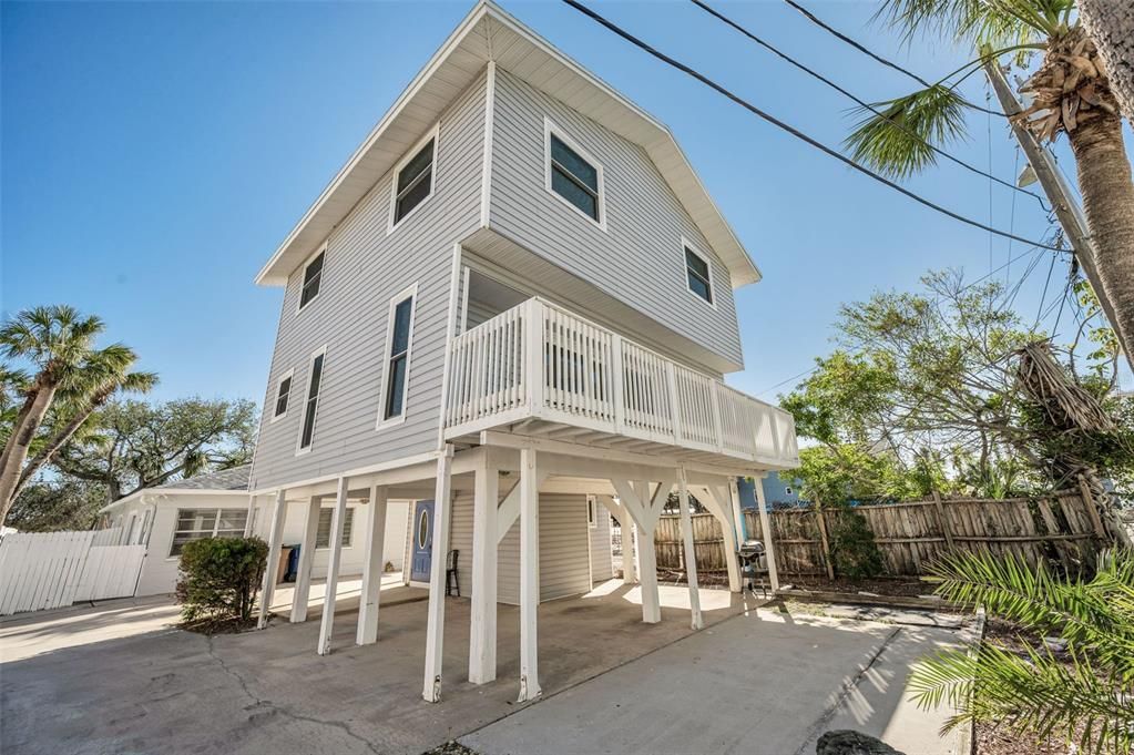 820 Gulf Blvd, Unit 3 Indian Rocks Beach FL