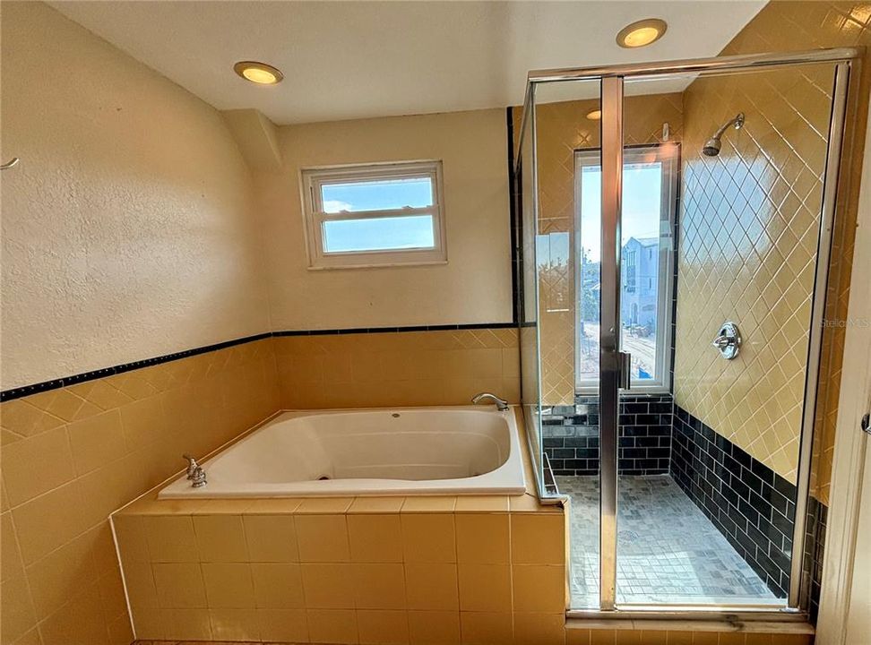 Stilt House - Unit 3 Full Bath with Oversized Tub and Walk-In Shower