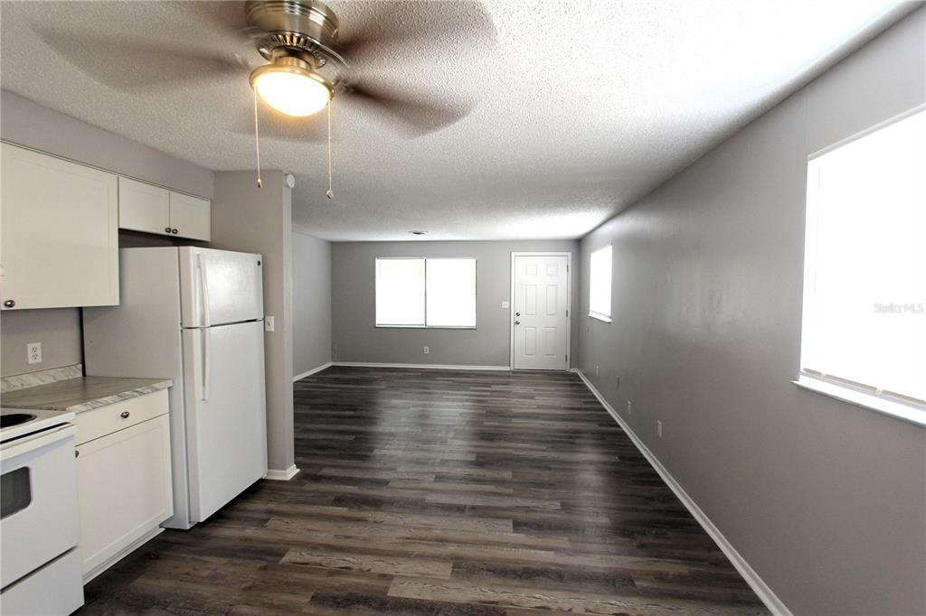 For Rent: $1,500 (2 beds, 1 baths, 850 Square Feet)