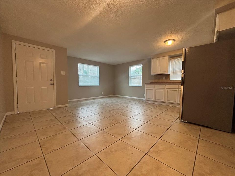 Living room / Dining area view