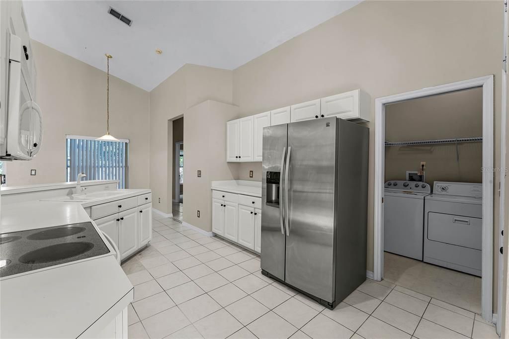 For Sale: $425,000 (4 beds, 2 baths, 2012 Square Feet)